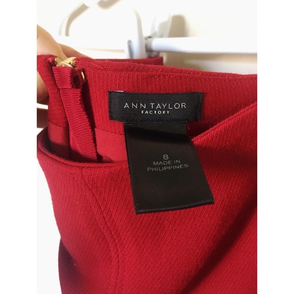 🍂 Red Ann Taylor Skirt | Size 8 - Picture 2 of 4